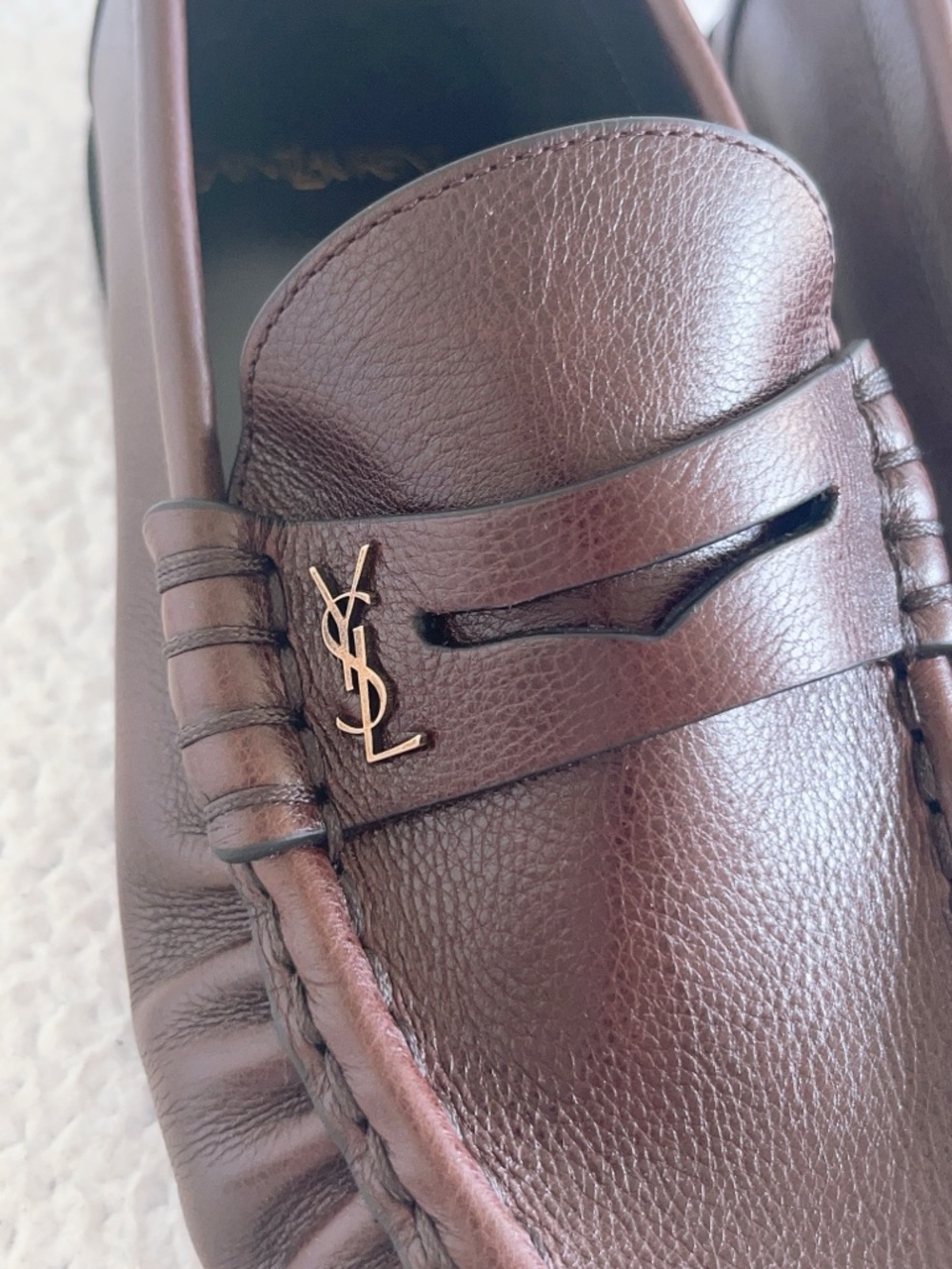 Saint Laurent Women’s YSL Le Loafer Supple in brown Leather - Picture 8 of 16
